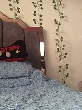 DulceChloe99 online show from 5, 12, 2024