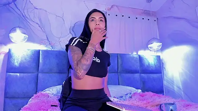 Snapshot of AntonellaRossi chatting on 11, 2, 2026 AntonellaRossi online show from 11, 2, 2026