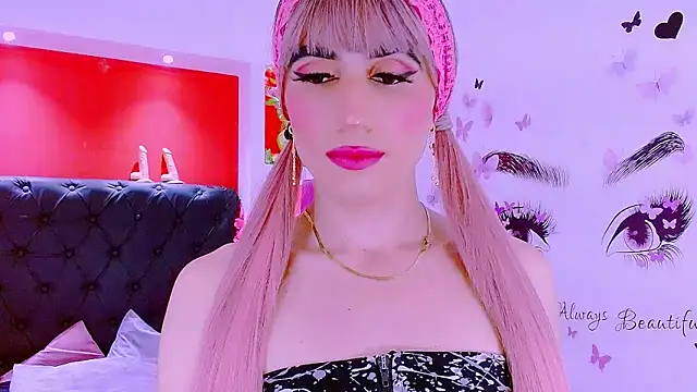 Snapshot of priscilahotker chatting on 11, 3, 2025 priscilahotker online show from 11, 3, 2025