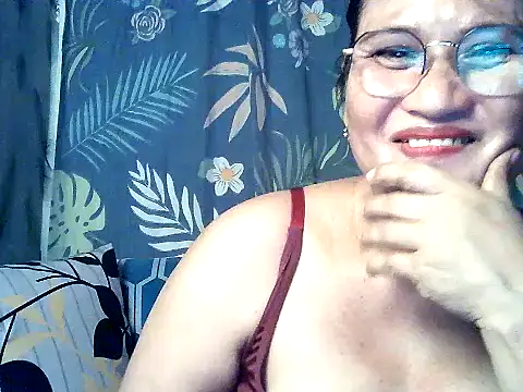 Snapshot of Amazing_Angel22 chatting on 10, 10, 2025 Amazing Angel22 online show from 10, 10, 2025