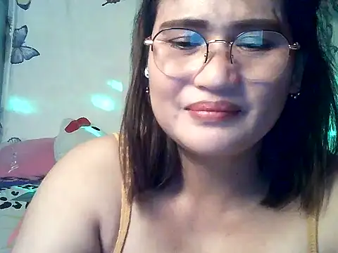 Snapshot of Amazing_Angel22 chatting on 12, 3, 2026 Amazing Angel22 online show from 12, 3, 2026