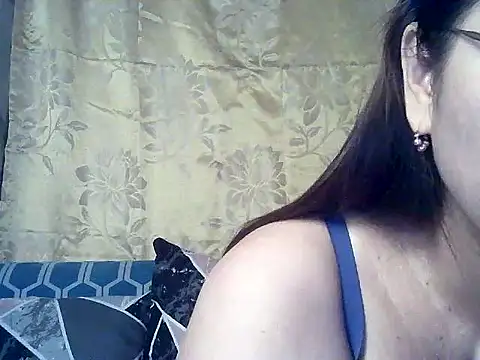 Snapshot of Amazing_Angel22 chatting on 28, 10, 2025 Amazing Angel22 online show from 28, 10, 2025