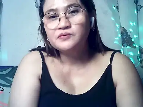 Snapshot of Amazing_Angel22 chatting on 24, 3, 2026 Amazing Angel22 online show from 24, 3, 2026