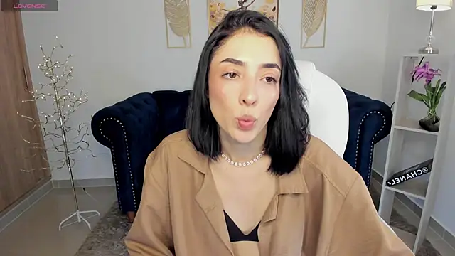 barbie scoth  online show from 25, 11, 2025