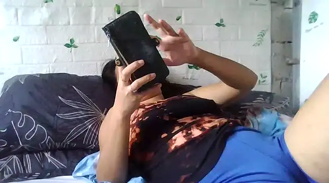 Snapshot of Silly_Girl21 chatting on 17, 3, 2025 Silly Girl21 online show from 17, 3, 2025