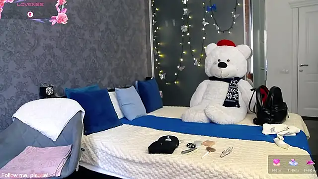 Snapshot of KateJonson chatting on 11, 9, 2025 KateJonson online show from 11, 9, 2025