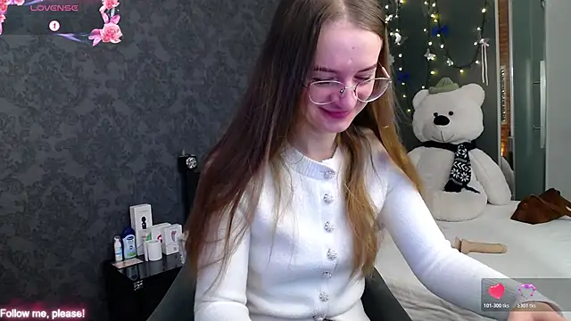 Snapshot of KateJonson chatting on 25, 11, 2025 KateJonson online show from 25, 11, 2025