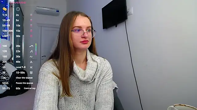 Snapshot of KateJonson chatting on 5, 3, 2025 KateJonson online show from 5, 3, 2025