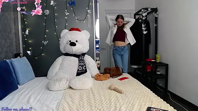 Snapshot of KateJonson chatting on 1, 10, 2025 KateJonson online show from 1, 10, 2025