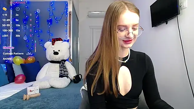 Snapshot of KateJonson chatting on 11, 3, 2025 KateJonson online show from 11, 3, 2025