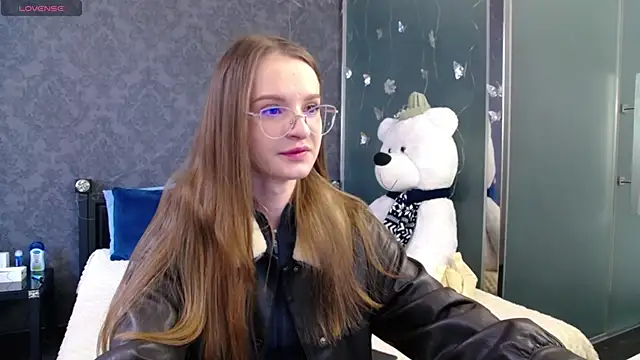 KateJonson online show from 18, 3, 2026