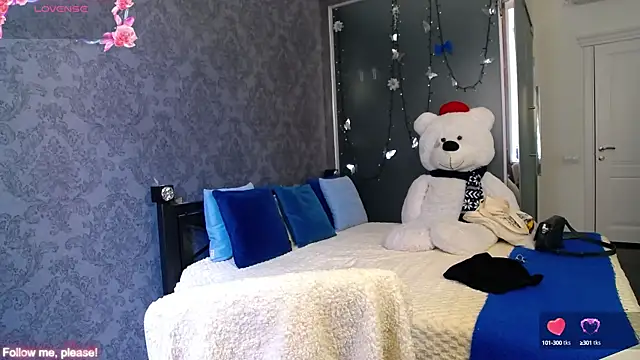 Snapshot of KateJonson chatting on 15, 9, 2025 KateJonson online show from 15, 9, 2025