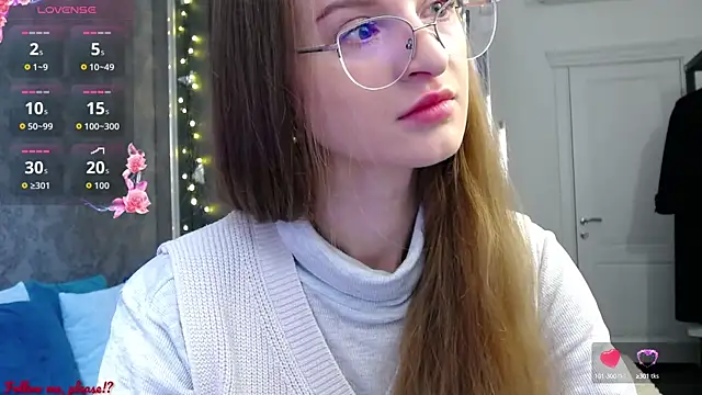 Snapshot of KateJonson chatting on 7, 10, 2025 KateJonson online show from 7, 10, 2025