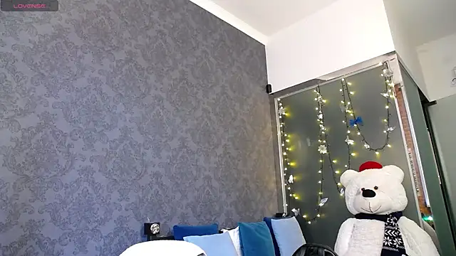 Snapshot of KateJonson chatting on 17, 9, 2025 KateJonson online show from 17, 9, 2025