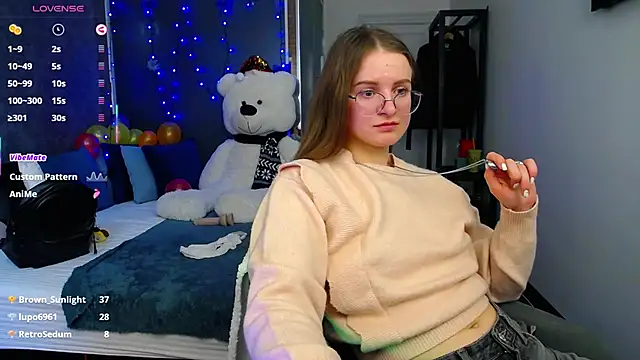 Snapshot of KateJonson chatting on 19, 3, 2025 KateJonson online show from 19, 3, 2025