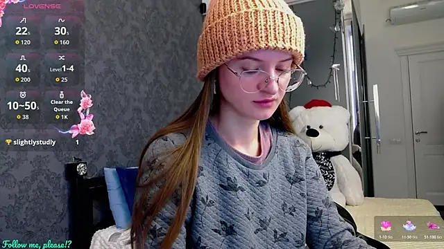 Snapshot of KateJonson chatting on 17, 10, 2025 KateJonson online show from 17, 10, 2025