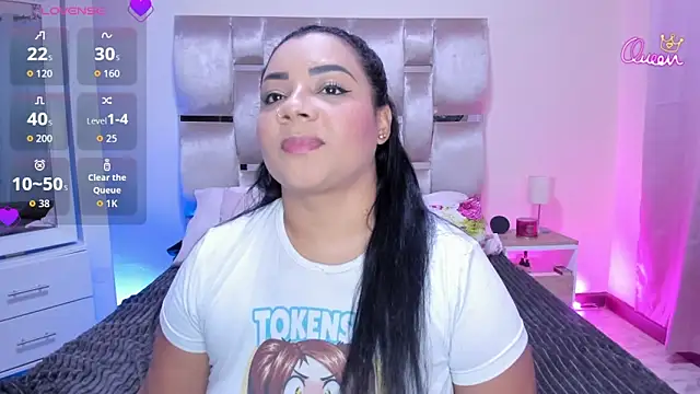 Snapshot of MelanyShayk chatting on 12, 6, 2026 MelanyShayk online show from 12, 6, 2026