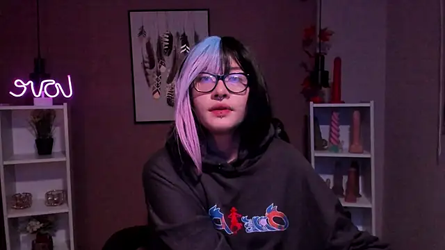  asami chieko  online show from 8, 3, 2025