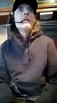 truckerlove69 online show from 2, 12, 2024