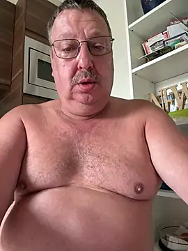 Snapshot of suedel65 chatting on 6, 7, 2026 suedel65 online show from 6, 7, 2026