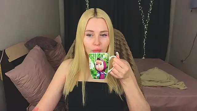 Snapshot of Alenca_hot_sex chatting on 22, 3, 2025 Alenca hot sex online show from 22, 3, 2025