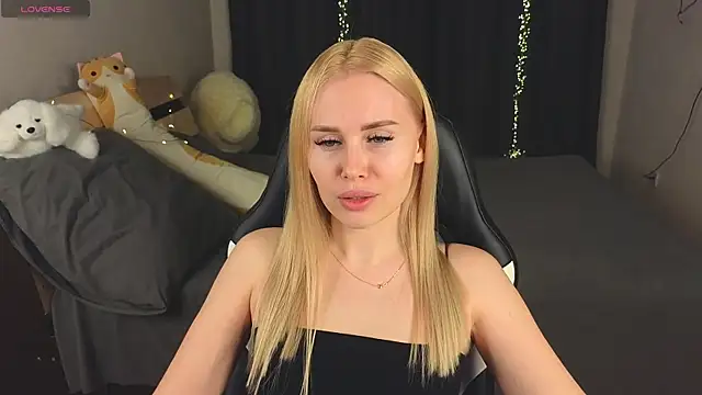 Snapshot of Alenca_hot_sex chatting on 14, 2, 2025 Alenca hot sex online show from 14, 2, 2025