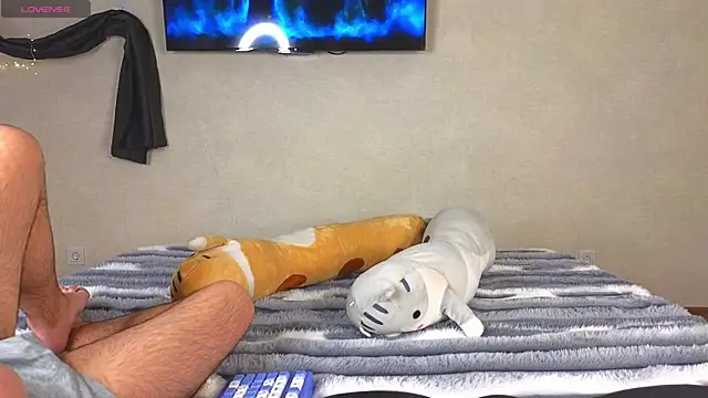 Snapshot of Alenca_hot_sex chatting on 2, 11, 2025 Alenca hot sex online show from 2, 11, 2025