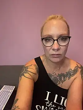 Jan ina online show from 10, 10, 2025