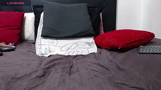 Margaret milf online show from 5, 2, 2026