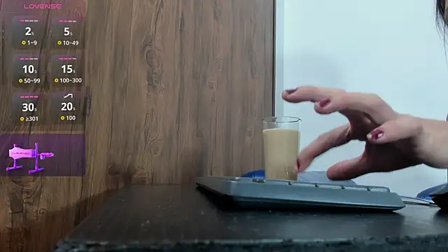 Cleopatra Trans online show from 2, 12, 2025