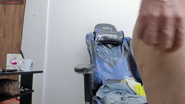 Cleopatra Trans online show from 17, 10, 2025