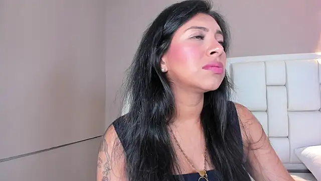 Snapshot of _BunnyNaugthy chatting on 6, 10, 2025 BunnyNaugthy online show from 6, 10, 2025