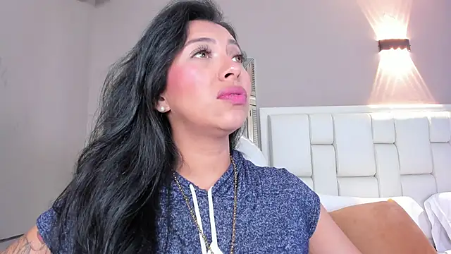 Snapshot of _BunnyNaugthy chatting on 1, 10, 2025 BunnyNaugthy online show from 1, 10, 2025