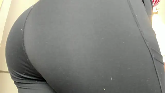 Snapshot of _BunnyNaugthy chatting on 26, 11, 2025 BunnyNaugthy online show from 26, 11, 2025