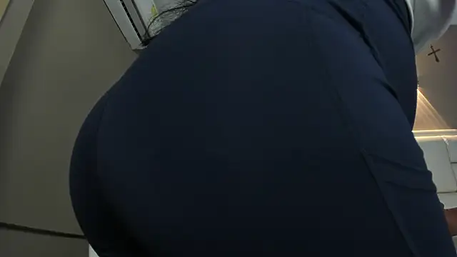 Snapshot of _BunnyNaugthy chatting on 26, 10, 2025 BunnyNaugthy online show from 26, 10, 2025