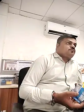 Desi Londa 143 online show from 30, 9, 2025