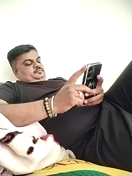 Desi Londa 143 online show from 3, 5, 2026