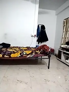 Desi Londa 143 online show from 7, 1, 2026