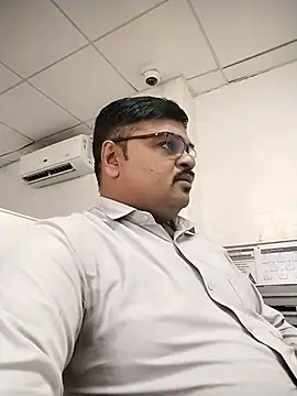 Desi Londa 143 online show from 1, 10, 2025