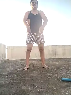 Desi Londa 143 online show from 2, 10, 2025