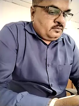 Desi Londa 143 online show from 5, 2, 2026