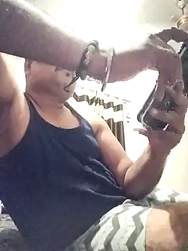 Desi Londa 143 online show from 4, 4, 2026