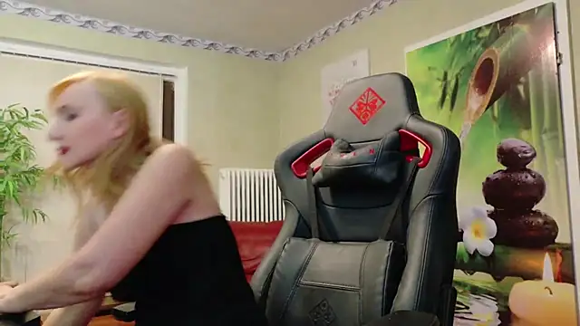 HotLana69 online show from 3, 3, 2025