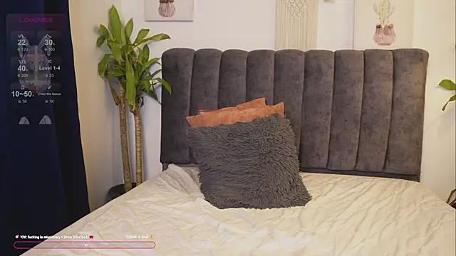 bunnycuteshy online show from 17, 3, 2025