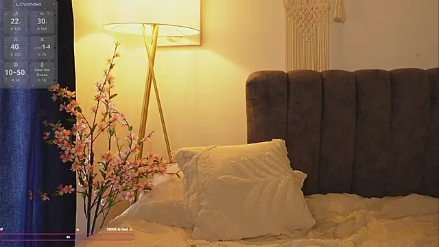 bunnycuteshy online show from 23, 9, 2025