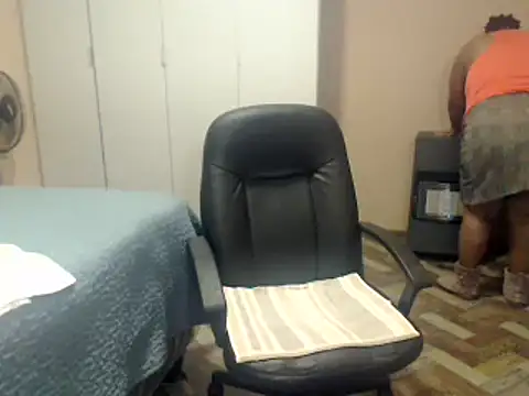 sweetnoziexx online show from 30, 4, 2026