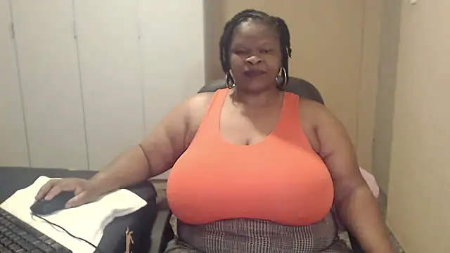 sweetnoziexx online show from 5, 10, 2025