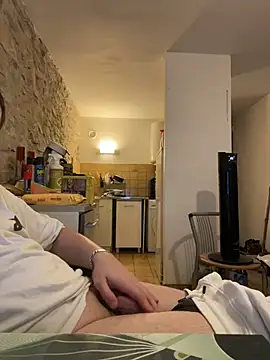 Snapshot of yann2392 chatting on 27, 5, 2026 yann2392 online show from 27, 5, 2026