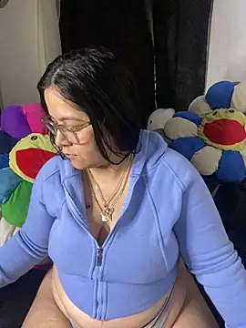 MsConejitaa online show from 28, 5, 2026