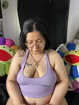 MsConejitaa online show from 8, 4, 2026